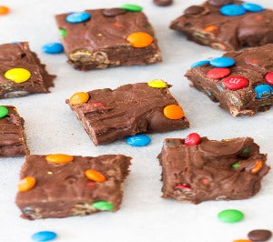 Fudge w/ M&M's - Maryann Candies